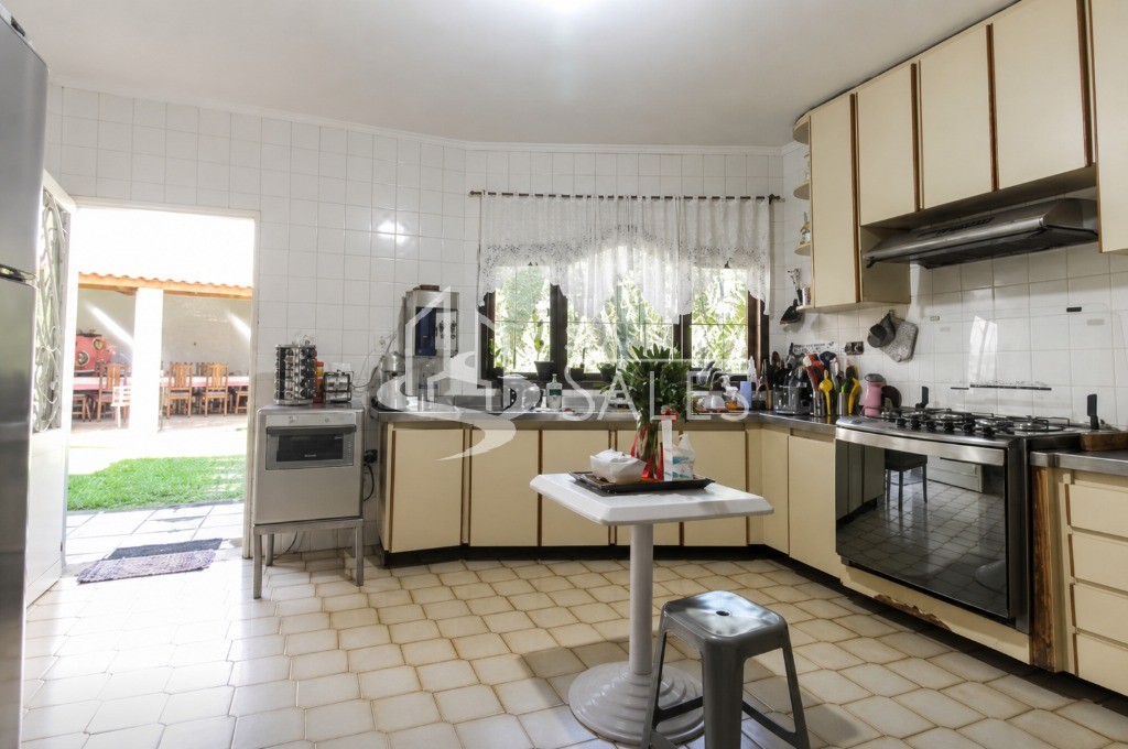 Casa, 4 quartos, 858 m² - Foto 9