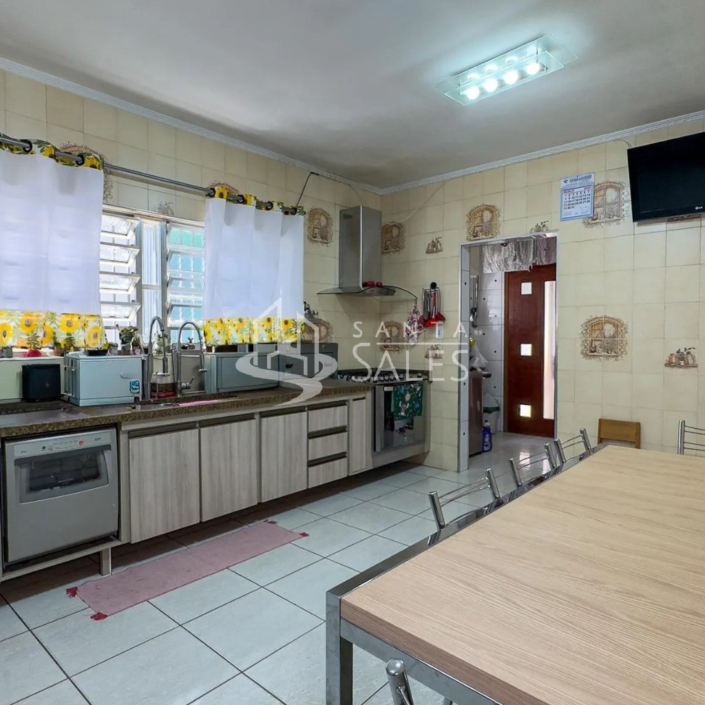 Casa, 4 quartos, 260 m² - Foto 38