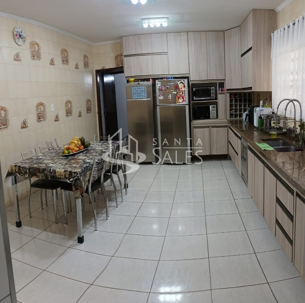 Casa, 4 quartos, 260 m² - Foto 39