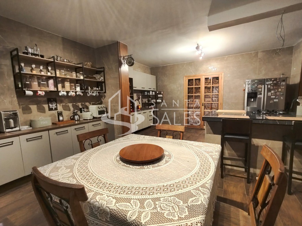Sobrado, 6 quartos, 450 m² - Foto 9