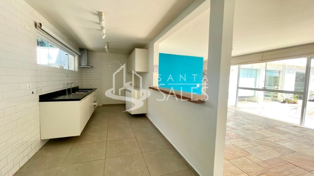 Casa, 3 quartos, 306 m² - Foto 1