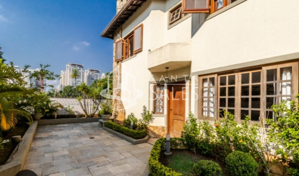 Sobrado, 4 quartos, 356 m² - Foto 1
