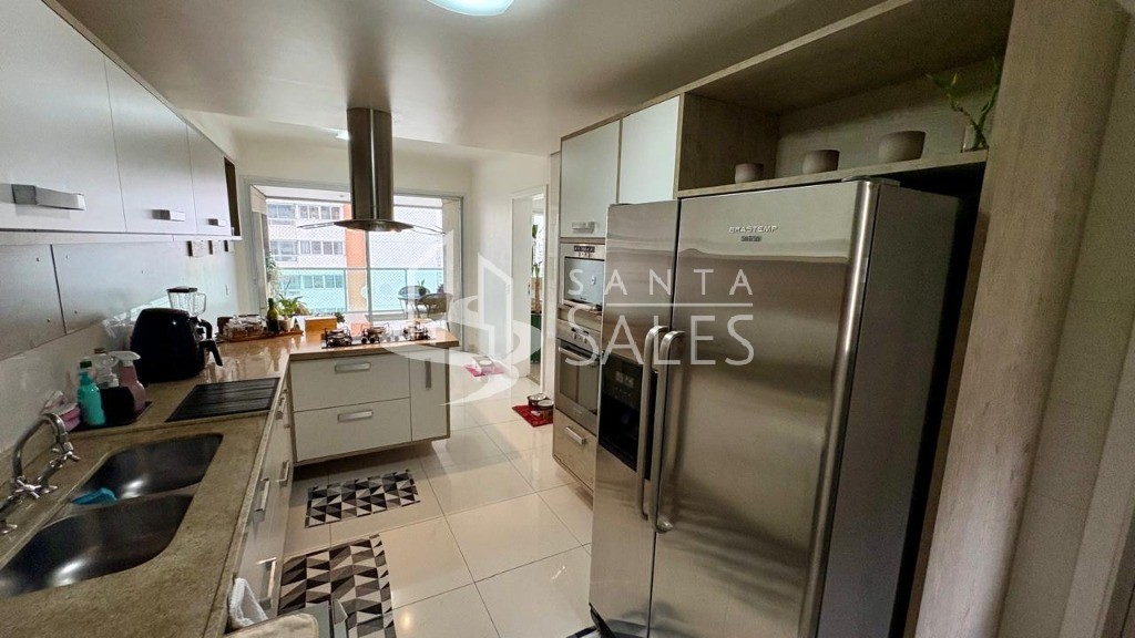 Apartamento, 3 quartos, 198 m² - Foto 2