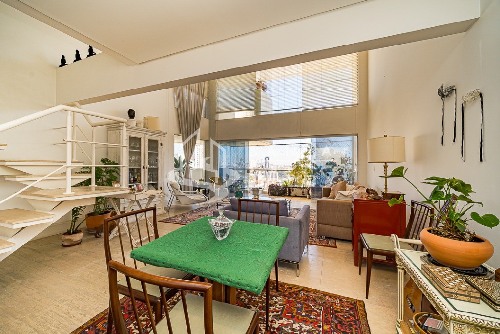 Apartamento, 4 quartos, 222 m² - Foto 1