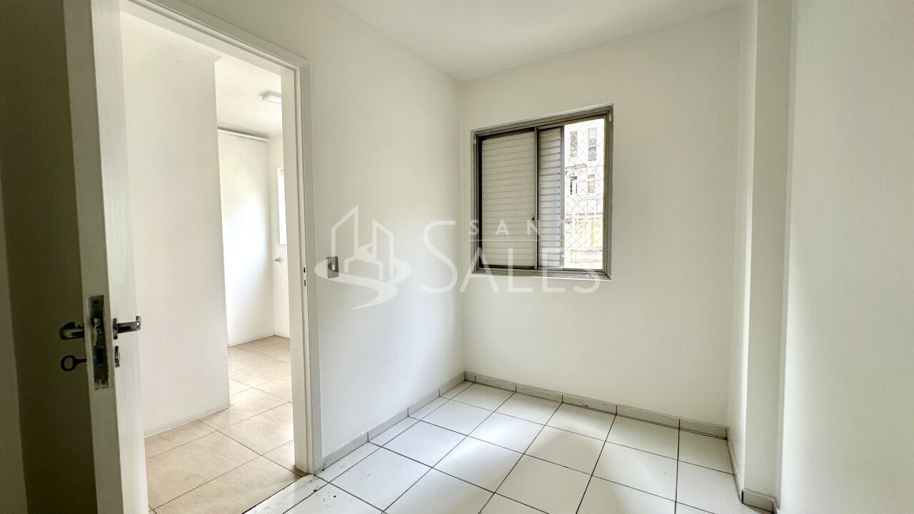 Apartamento para alugar com 3 quartos, 157m² - Foto 2