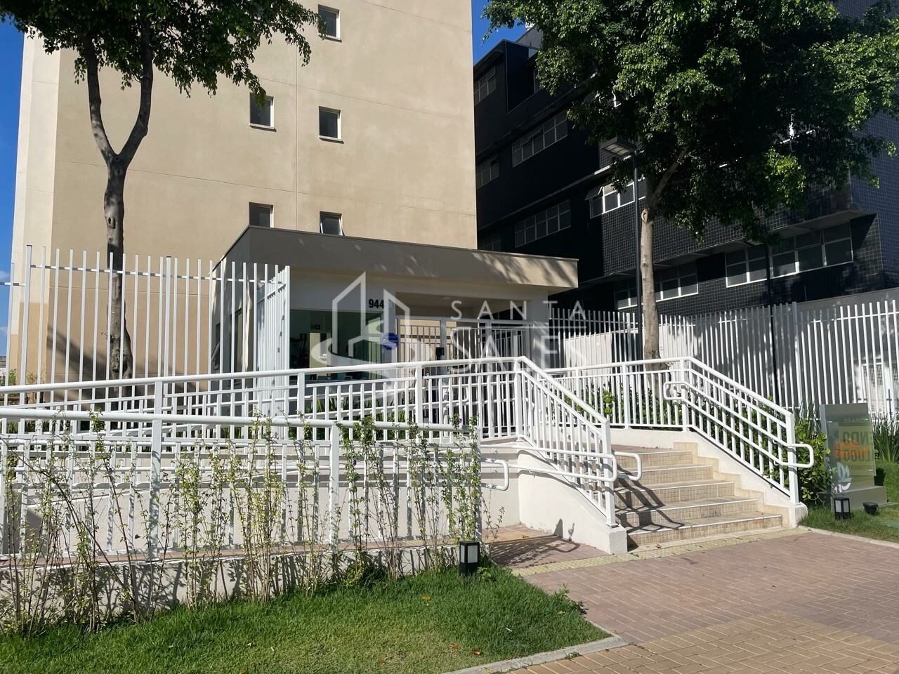 Apartamento à venda com 1 quarto, 32m² - Foto 2