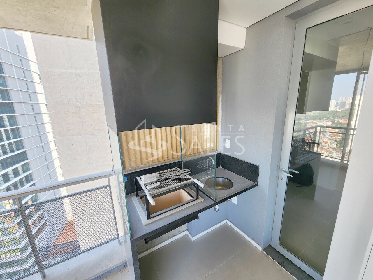 Apartamento à venda com 4 quartos, 167m² - Foto 3