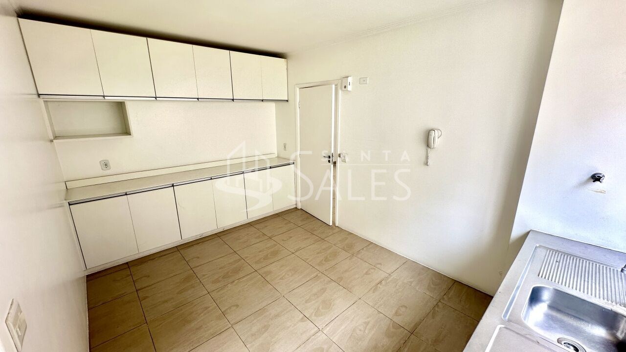 Apartamento para alugar com 3 quartos, 157m² - Foto 7