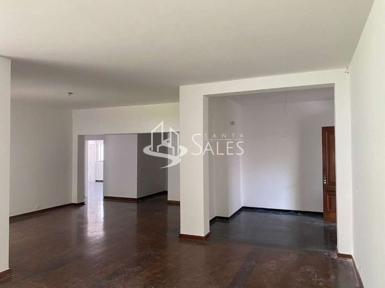 Casa à venda com 4 quartos, 540m² - Foto 7