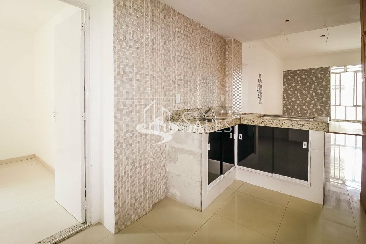 Apartamento à venda com 2 quartos, 77m² - Foto 9