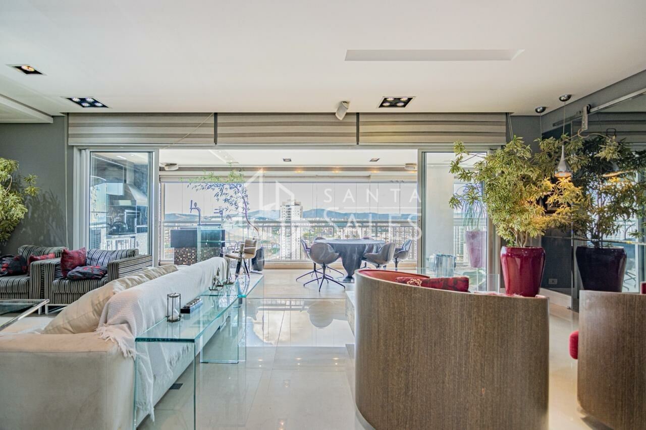 Apartamento para alugar com 4 quartos, 206m² - Foto 8