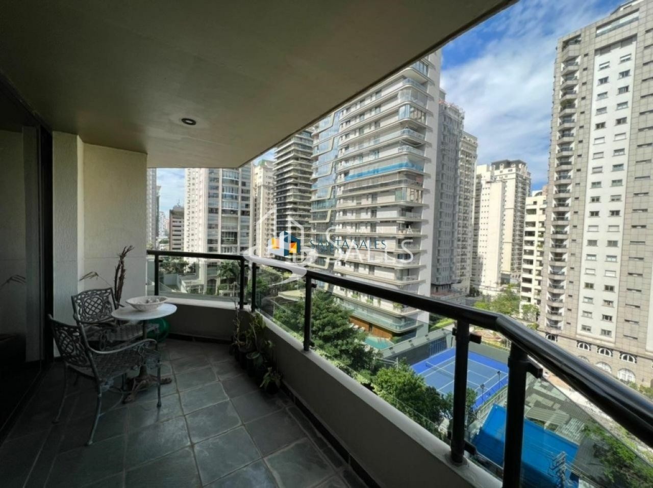 Apartamento para alugar com 4 quartos, 220m² - Foto 15