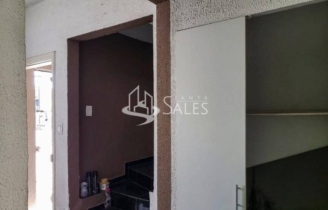 Casa à venda com 2 quartos, 90m² - Foto 13