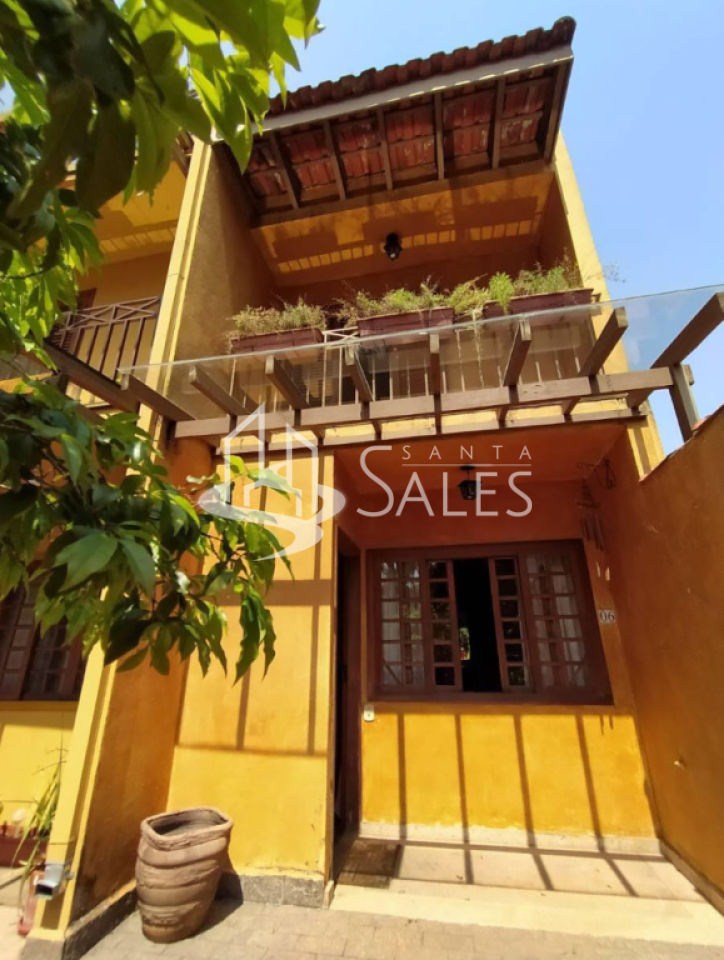 Sobrado, 3 quartos, 220 m² - Foto 1