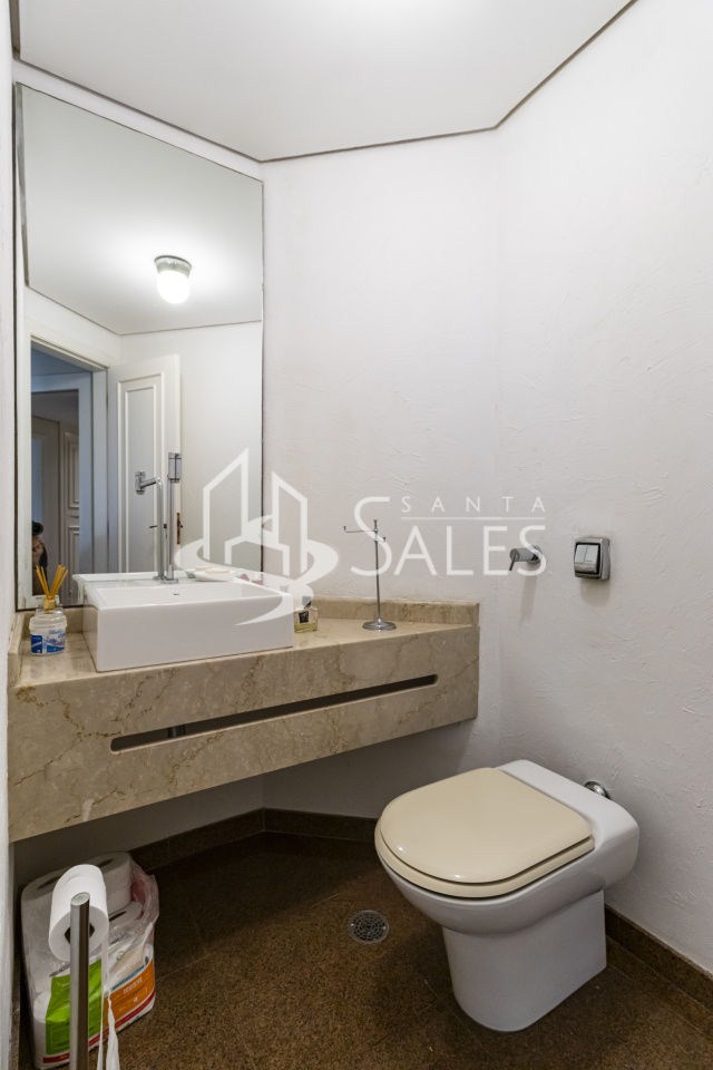 Apartamento para alugar com 4 quartos, 227m² - Foto 8