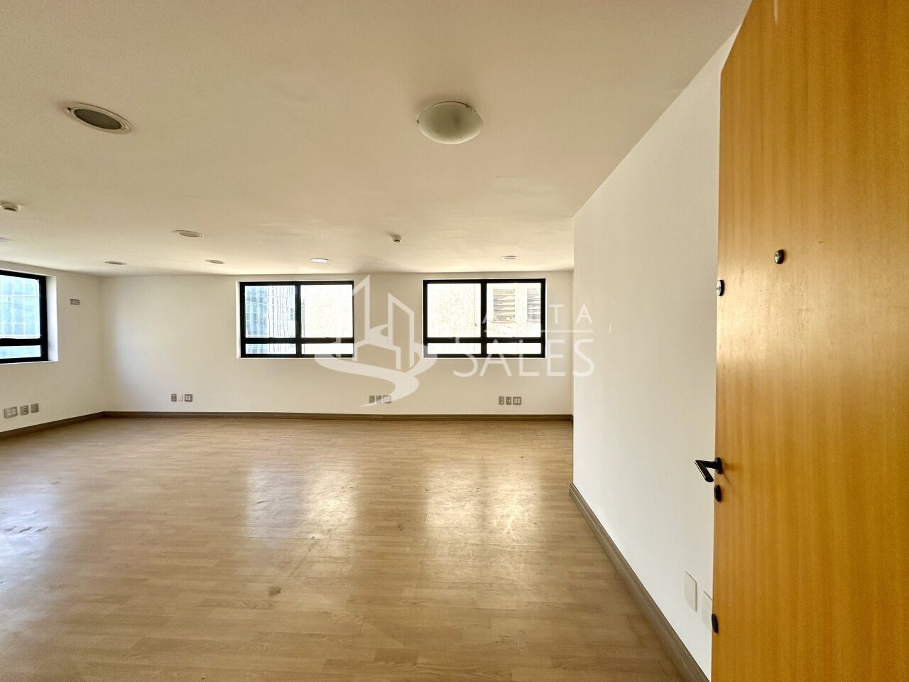 Loja-Salão para alugar, 55m² - Foto 16