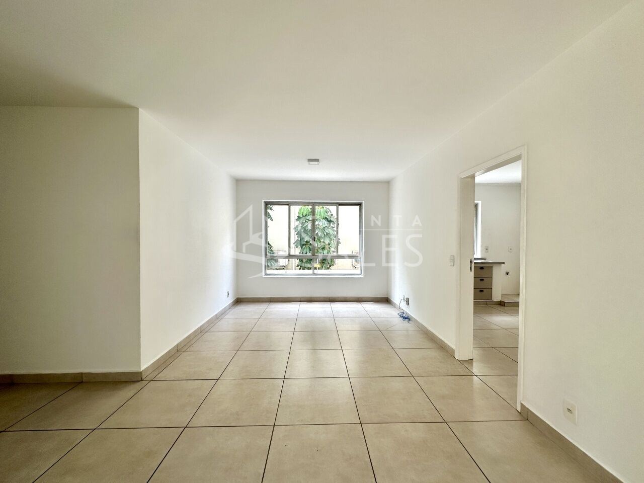 Apartamento para alugar com 3 quartos, 157m² - Foto 1