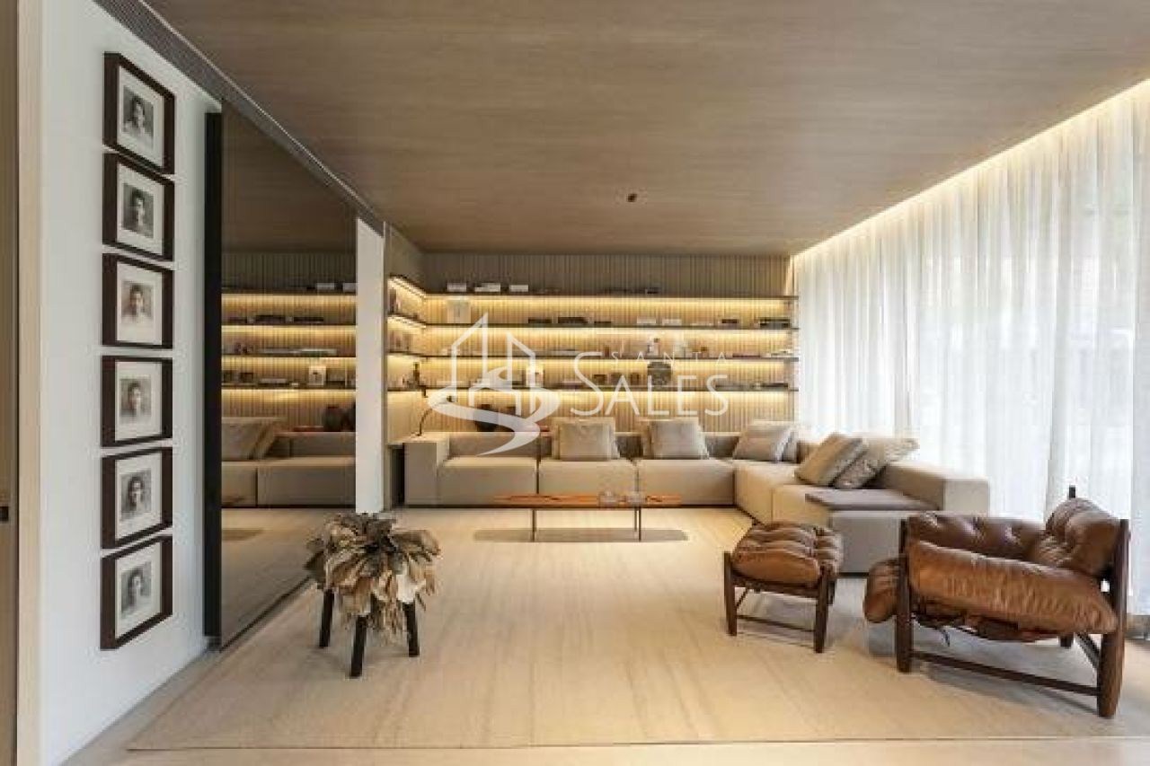 Apartamento, 3 quartos, 232 m² - Foto 1