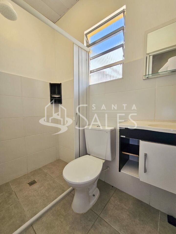 Casa à venda com 4 quartos, 200m² - Foto 47