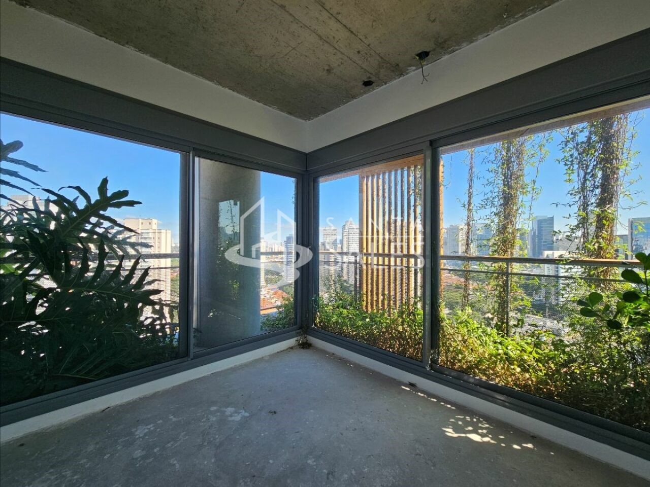 Cobertura à venda com 3 quartos, 197m² - Foto 1