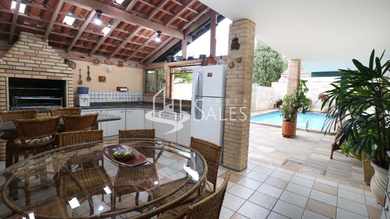 Casa, 4 quartos, 450 m² - Foto 1