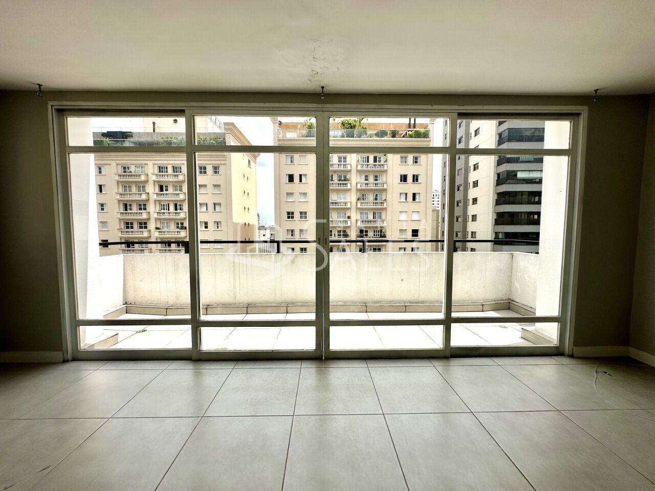 Apartamento para alugar com 3 quartos, 278m² - Foto 7