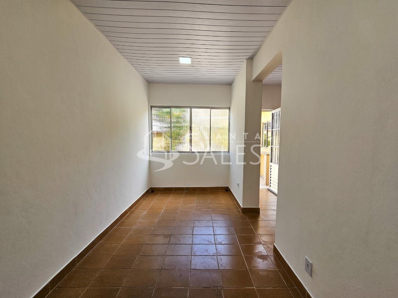 Casa à venda com 4 quartos, 200m² - Foto 34