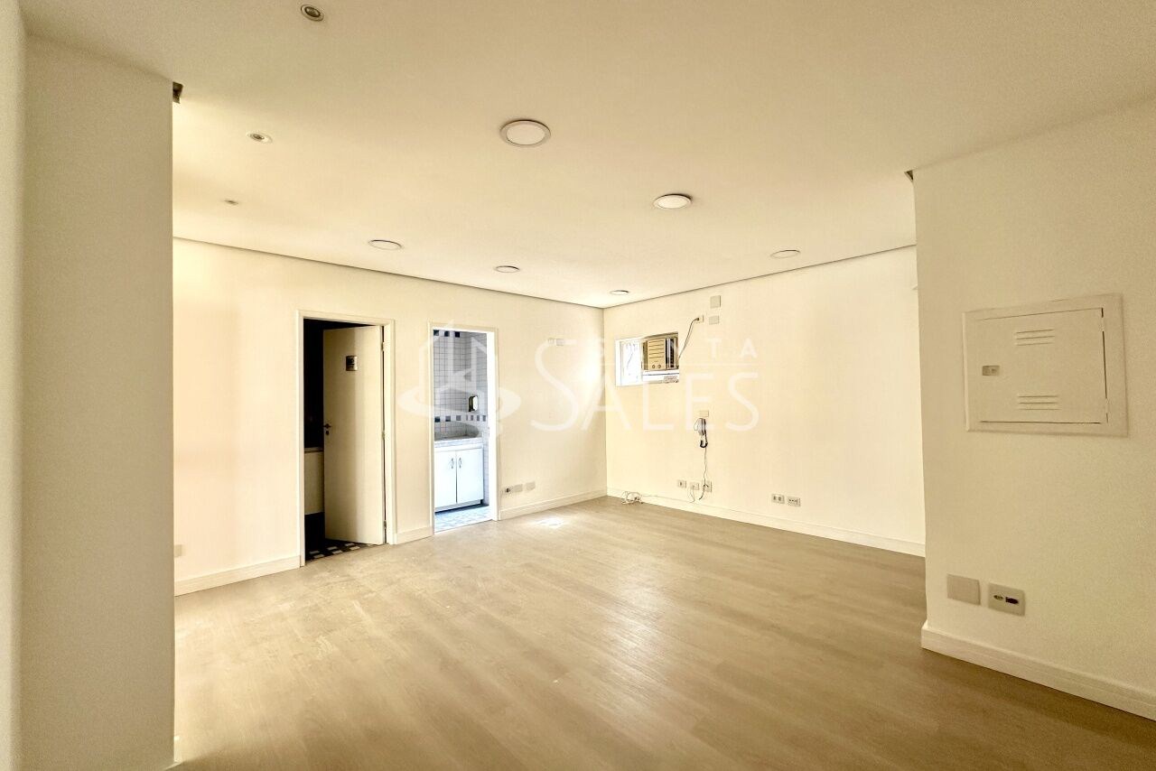 Imóvel Comercial Padrão para alugar, 56m² - Foto 5