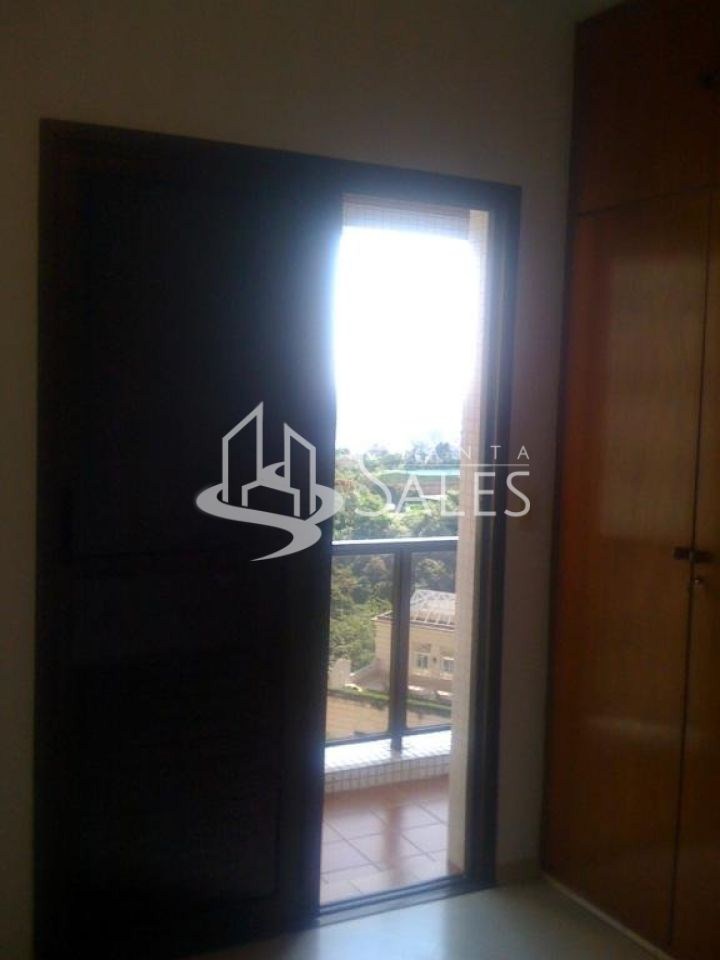 Apartamento à venda com 4 quartos, 217m² - Foto 18