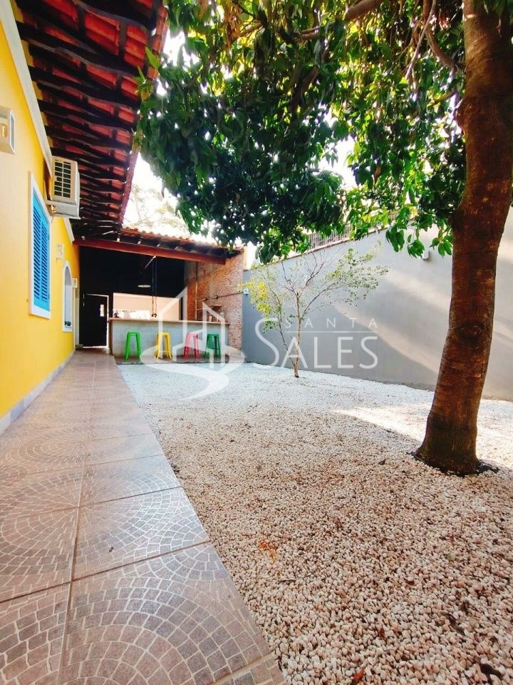 Prédio Inteiro para alugar com 7 quartos, 275m² - Foto 8
