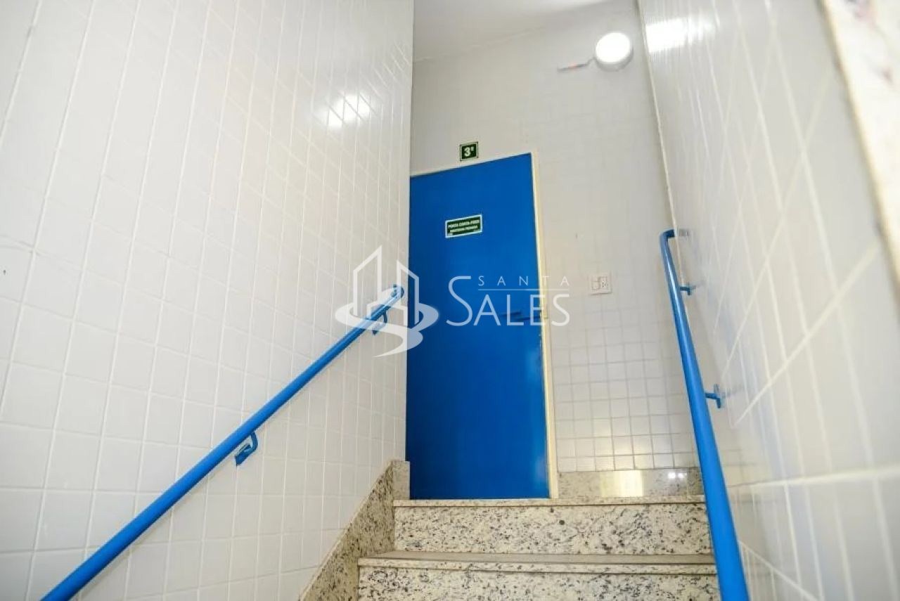 Prédio Inteiro para alugar, 1400m² - Foto 3