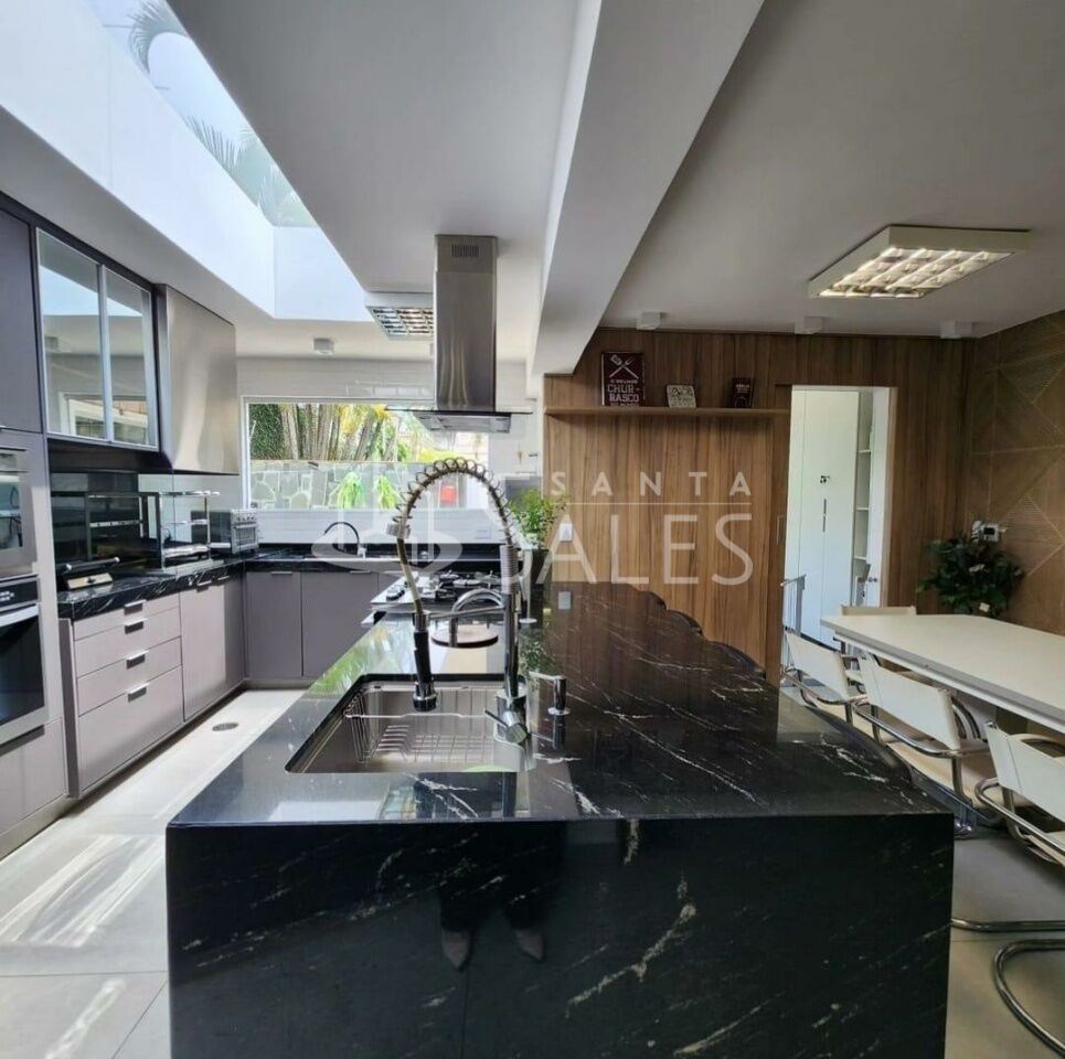 Casa, 4 quartos, 705 m² - Foto 9