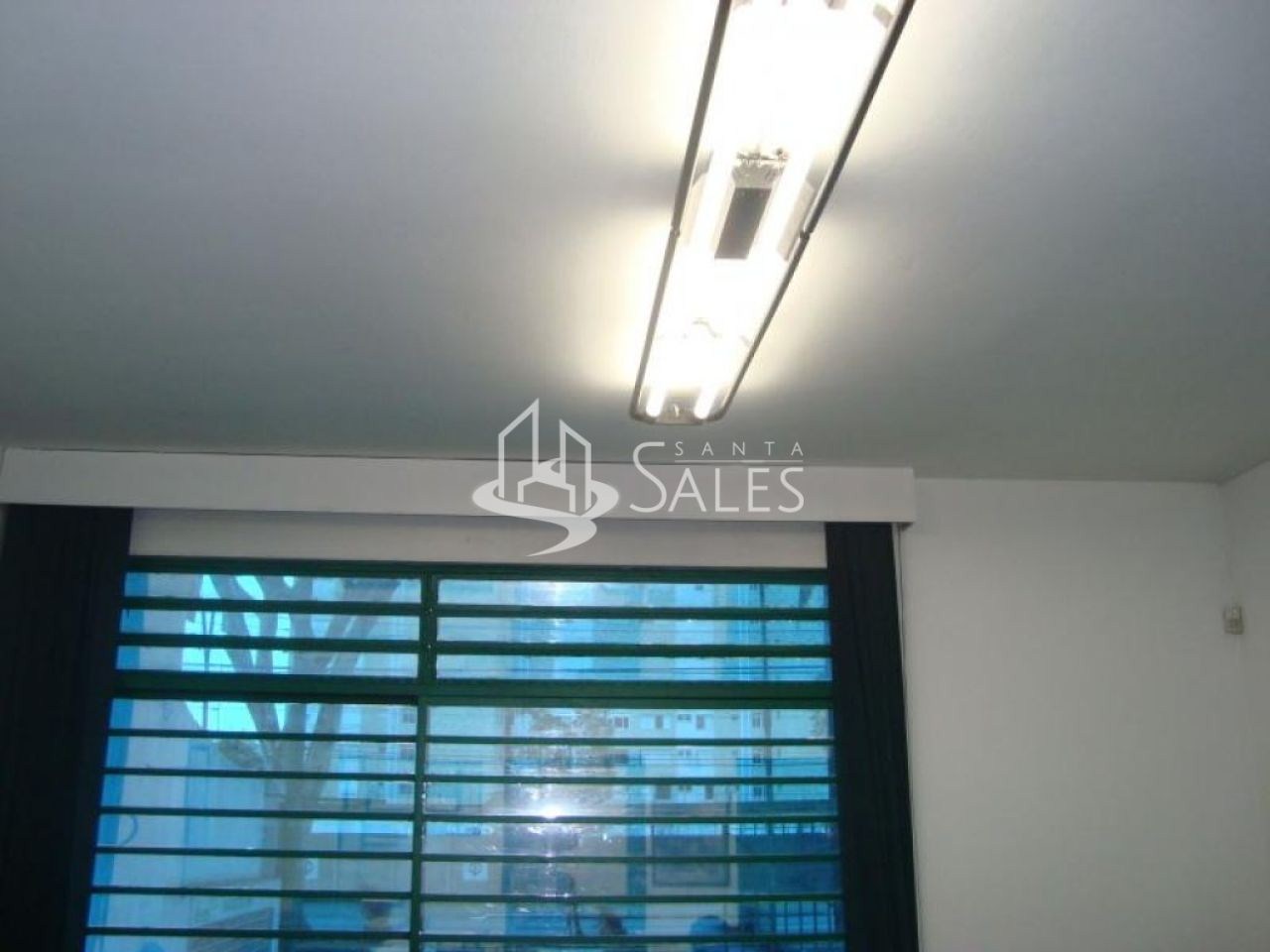 Prédio Inteiro à venda com 4 quartos, 240m² - Foto 2