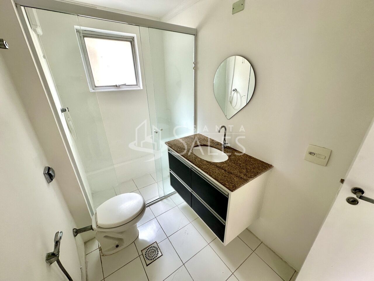 Apartamento para alugar com 3 quartos, 157m² - Foto 13
