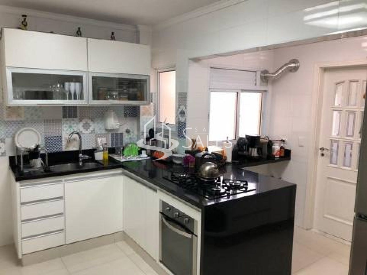 Apartamento à venda com 3 quartos, 115m² - Foto 3