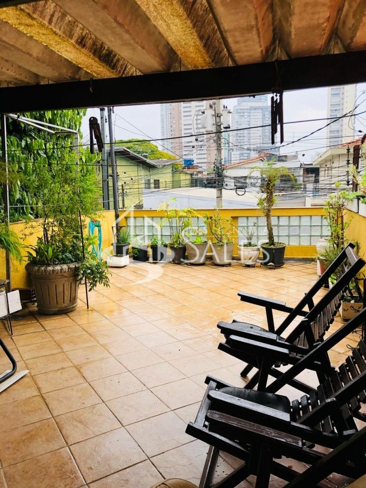 Sobrado, 3 quartos, 240 m² - Foto 1