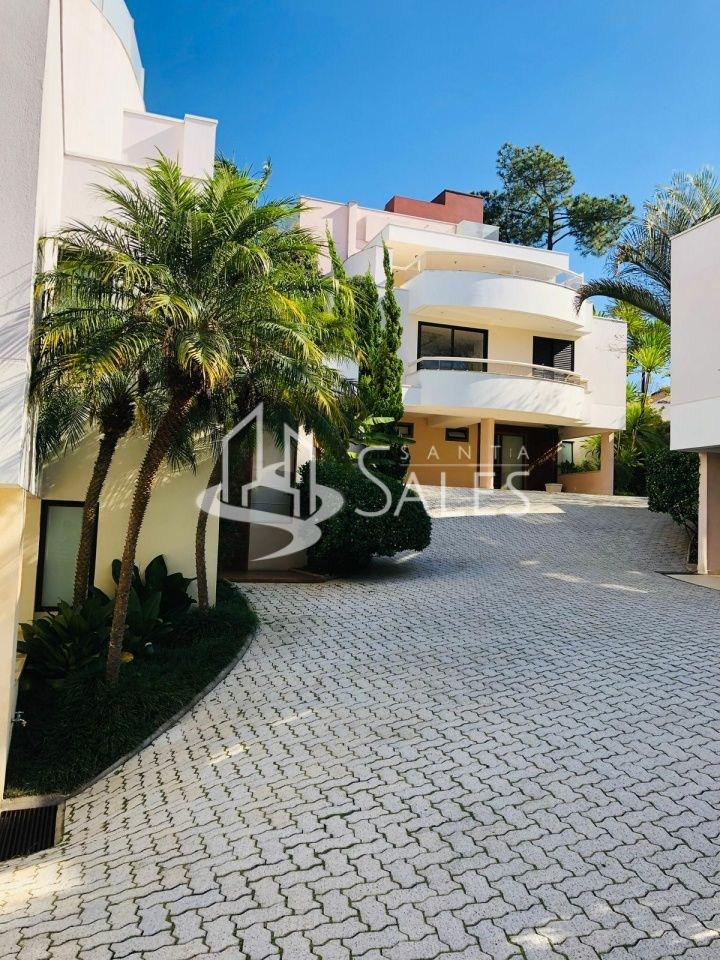 Sobrado, 4 quartos, 618 m² - Foto 1