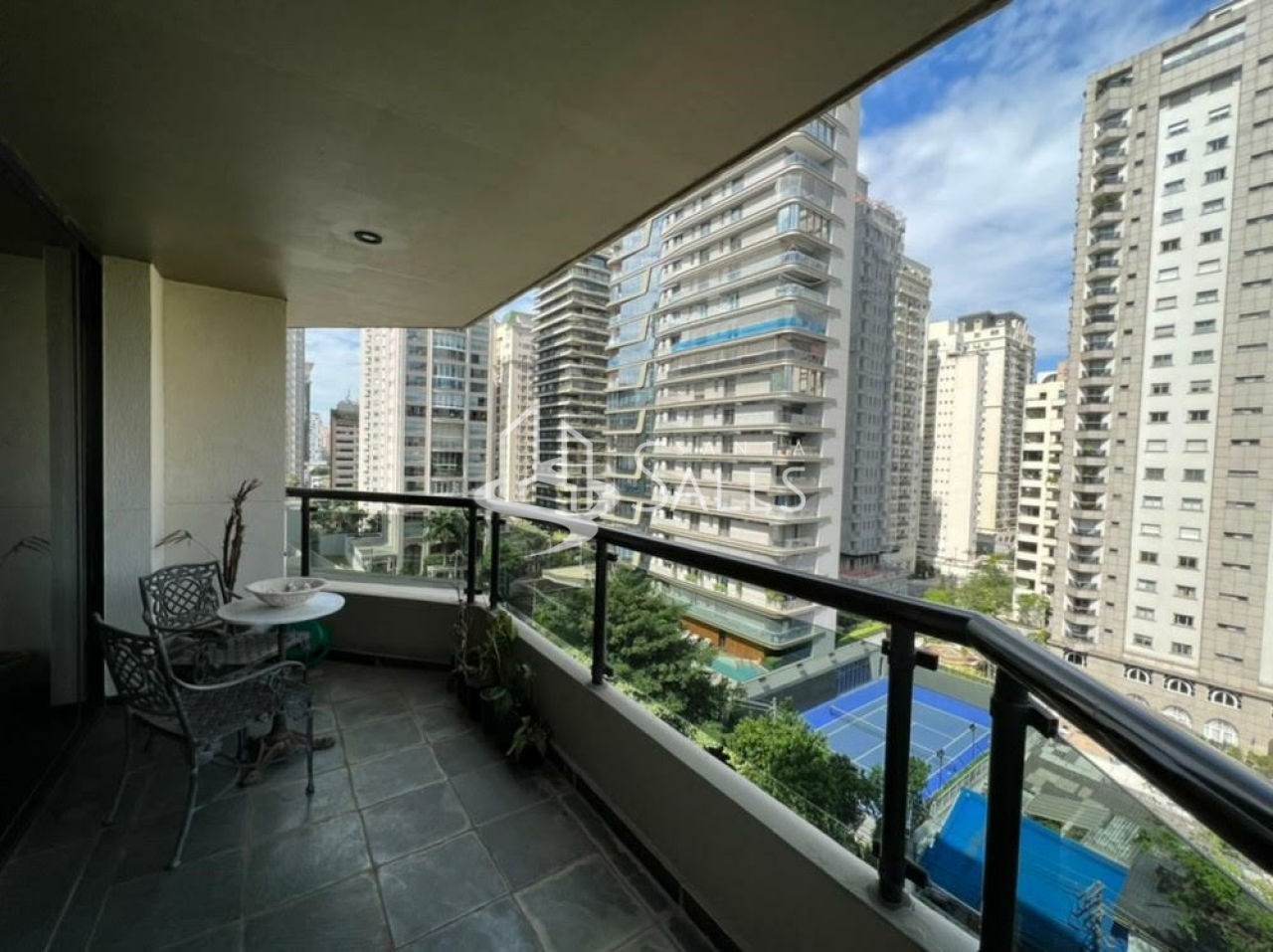 Apartamento para alugar com 4 quartos, 220m² - Foto 27