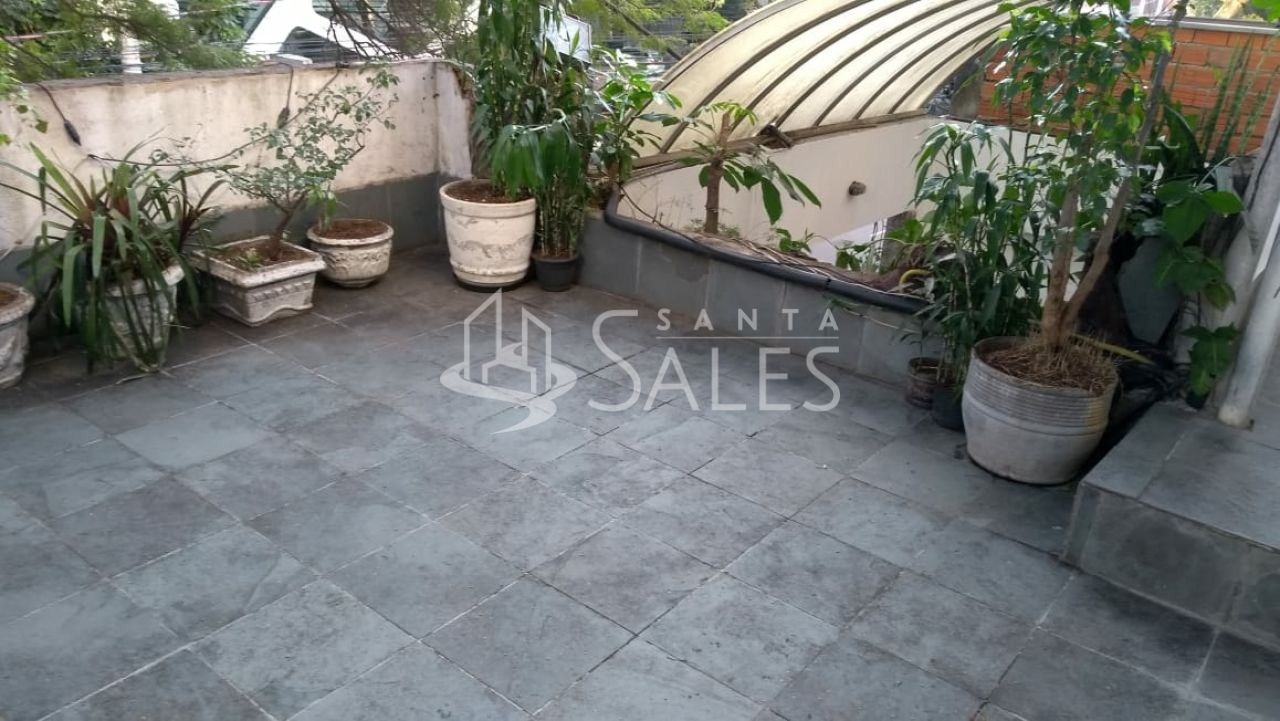 Prédio Inteiro para alugar com 6 quartos, 560m² - Foto 7