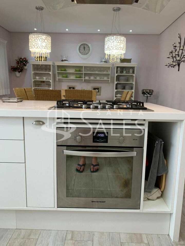 Casa, 4 quartos, 300 m² - Foto 19