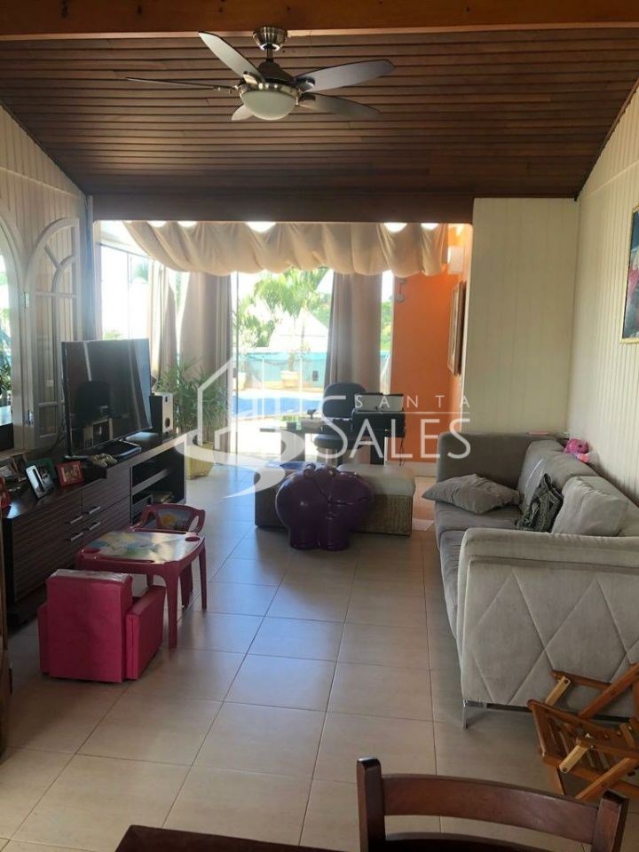 Casa à venda com 4 quartos, 450m² - Foto 8