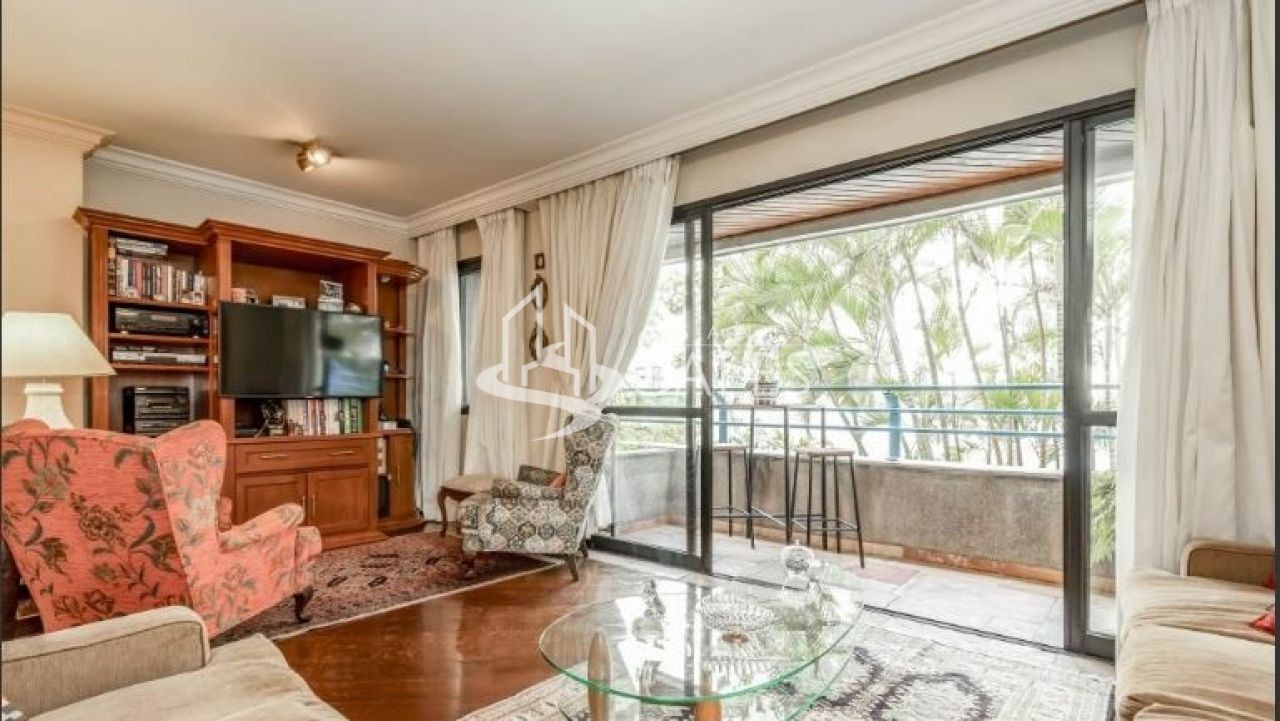Apartamento à venda com 3 quartos, 135m² - Foto 3