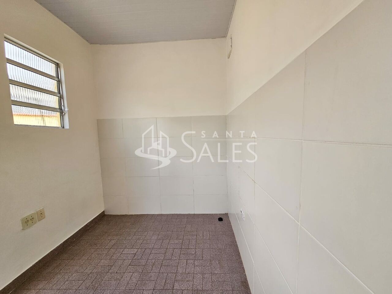 Casa à venda com 4 quartos, 200m² - Foto 41