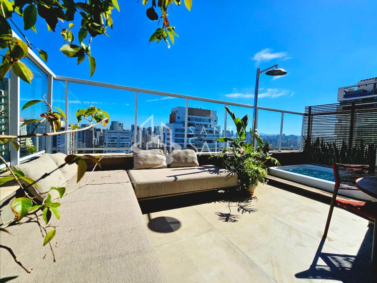 Cobertura à venda com 3 quartos, 230m² - Foto 2