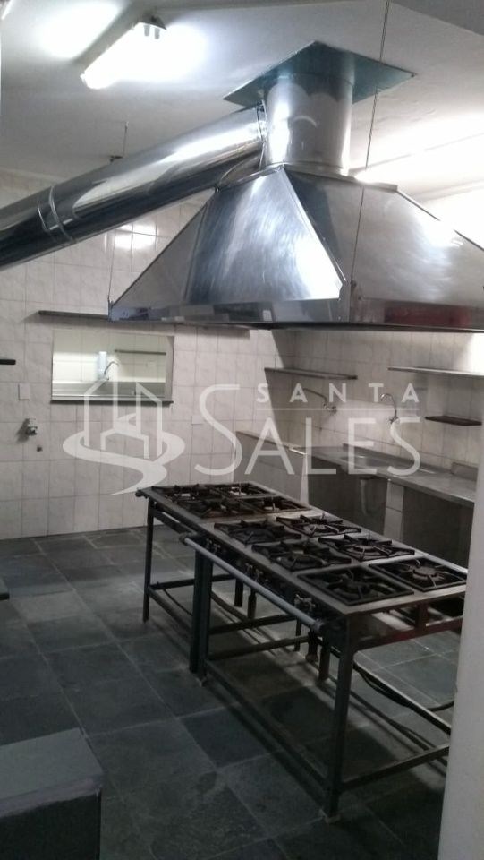 Prédio Inteiro para alugar com 6 quartos, 560m² - Foto 9