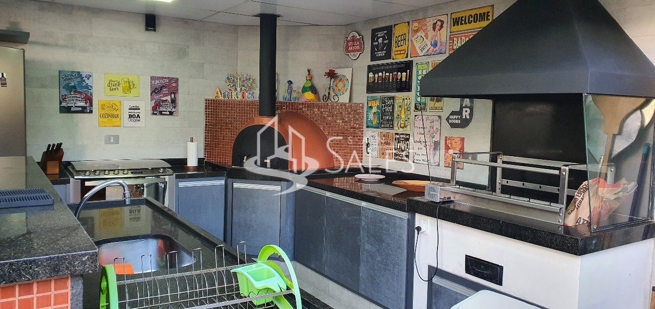 Sobrado, 4 quartos, 350 m² - Foto 1