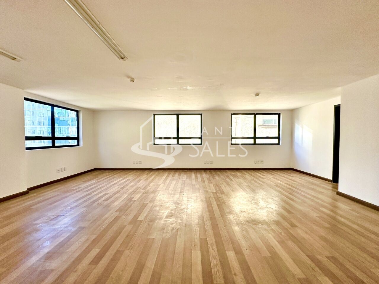 Loja-Salão para alugar, 55m² - Foto 8
