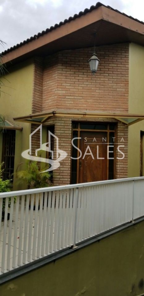 Sobrado, 3 quartos, 271 m² - Foto 1