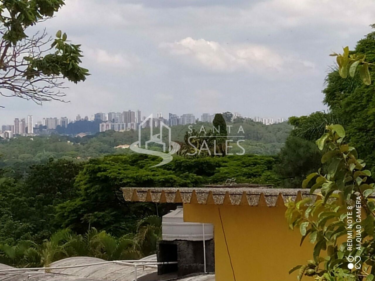 Casa à venda com 3 quartos, 270m² - Foto 2