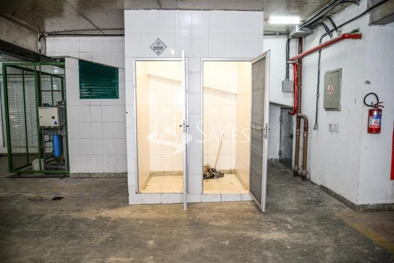 Prédio Inteiro para alugar, 1400m² - Foto 25